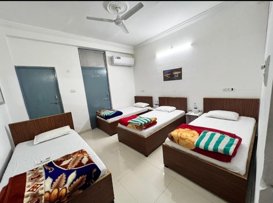 Hotel Parvati Residency Sitapur Muafi Экстерьер фото